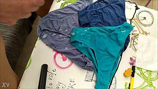 Voluptuous milf has a pleasure with couple