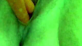 Anal sex with a BBW and insertion of a carrot