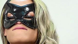 Hot Brazilian shemale's solo scene with sex toys