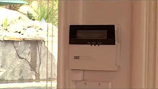 Watch 18-Year-Old Sasha Knox Take It Hard in the Ass First Time