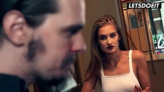 वाओ, परफेक्ट अस जवान लडकी होटल में मेरे साथ किंकी बांगिंग के लिए जॉइन करती है